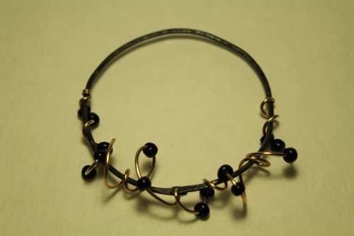Judy Freyer Thompson's Embellishing Twisted Wire Hoop Earrings - , Contemporary Wire Jewelry, ,  bend the wire around the hoop